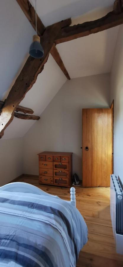 Gite Les Chataigniers Entre Terre Et Mer Villa Pleucadeuc Esterno foto